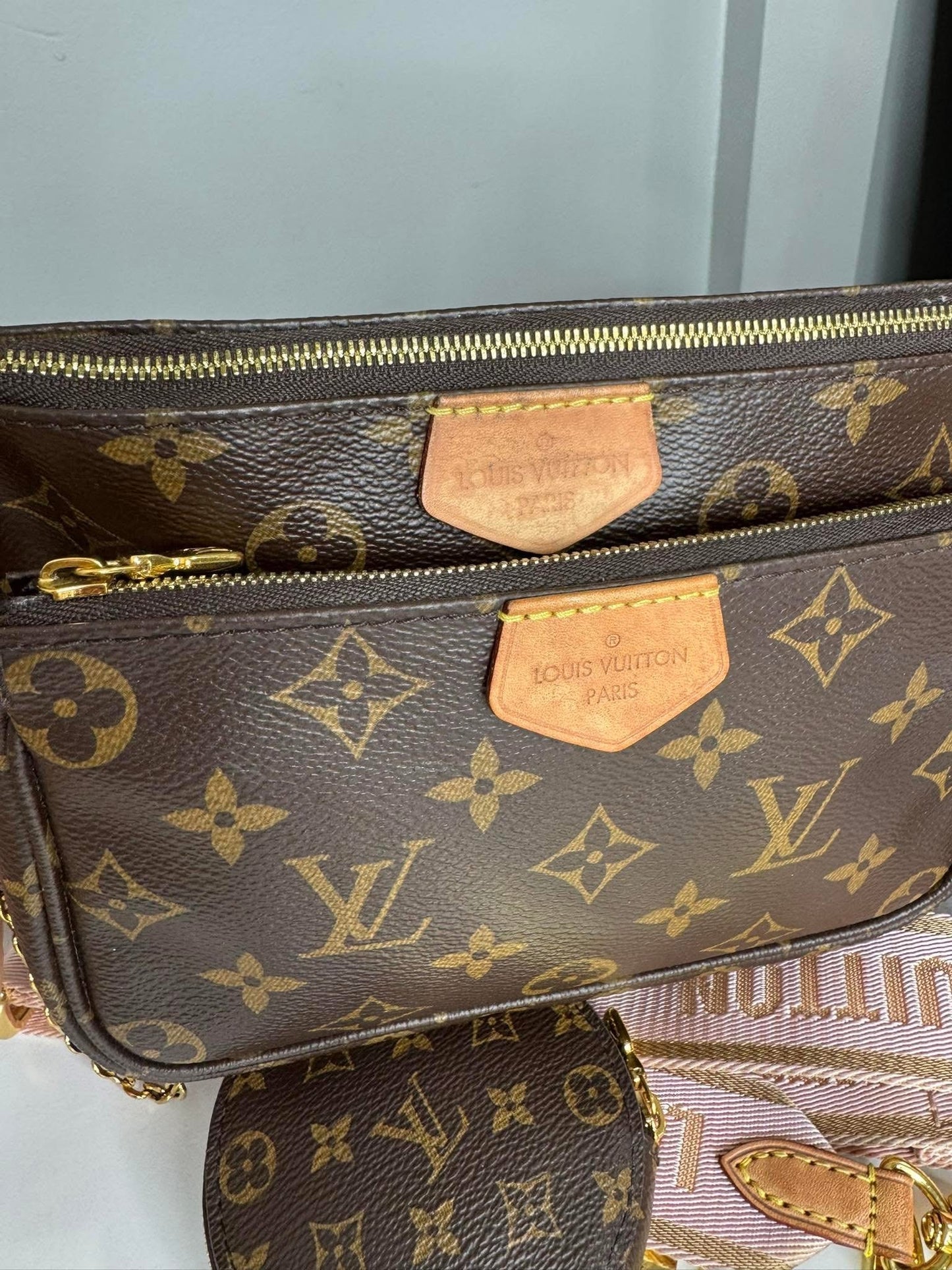 Louis Vuitton Multi Pochette Accessoires