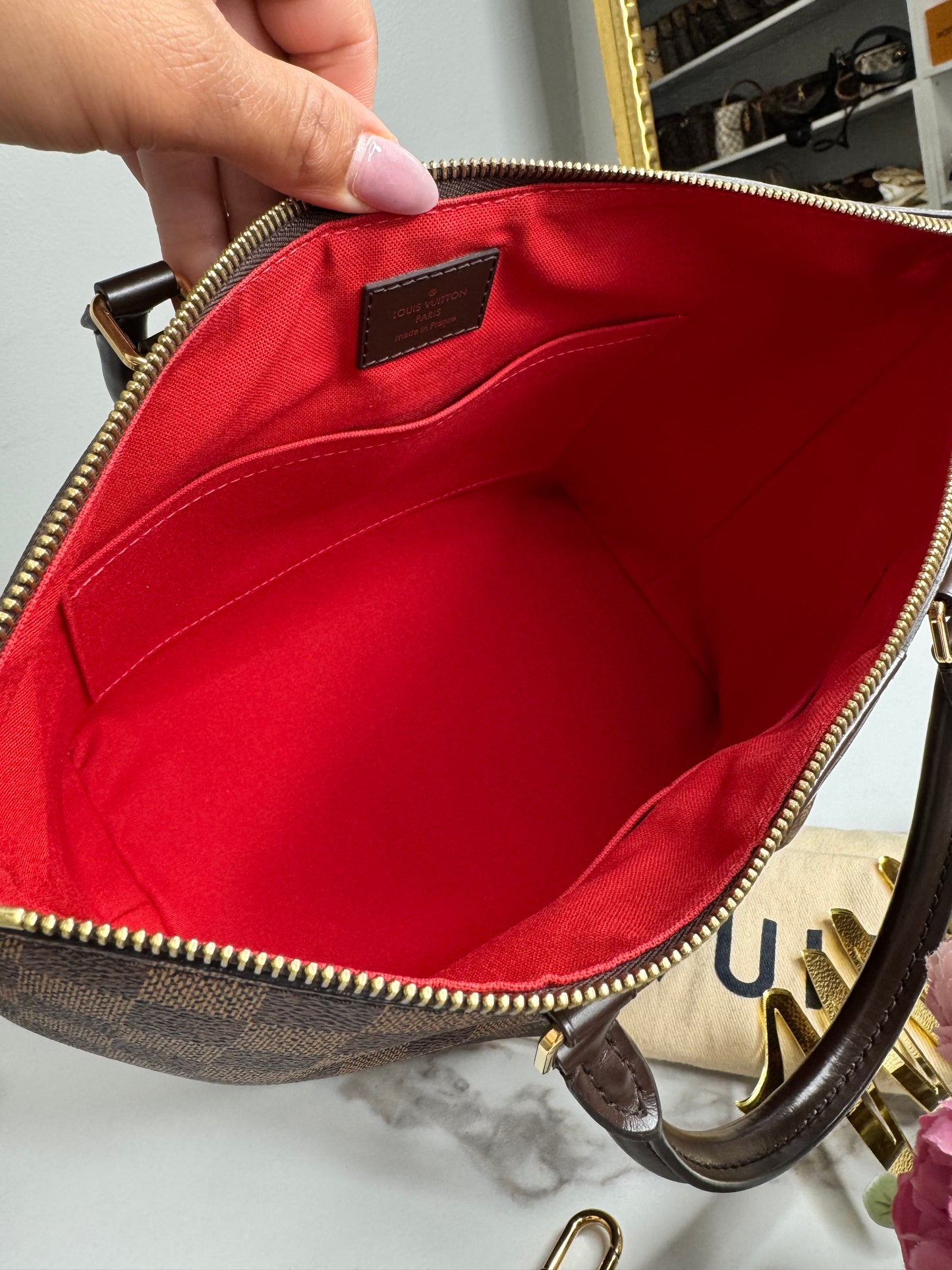 Louis Vuitton Damier Ebene Siena MM