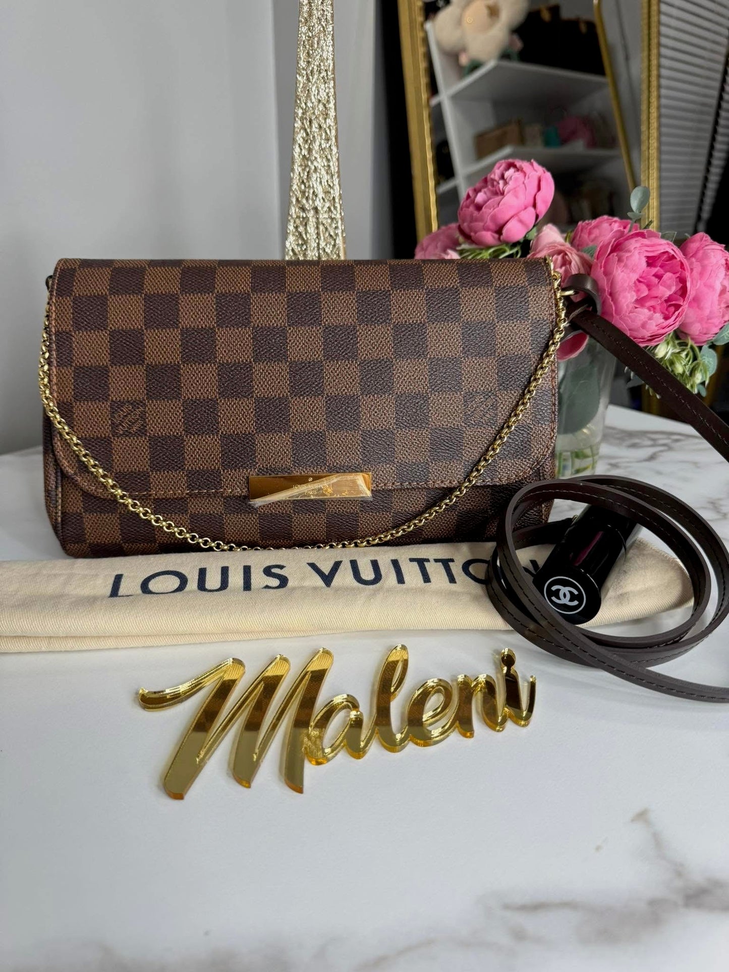 Louis Vuitton Favorita MM