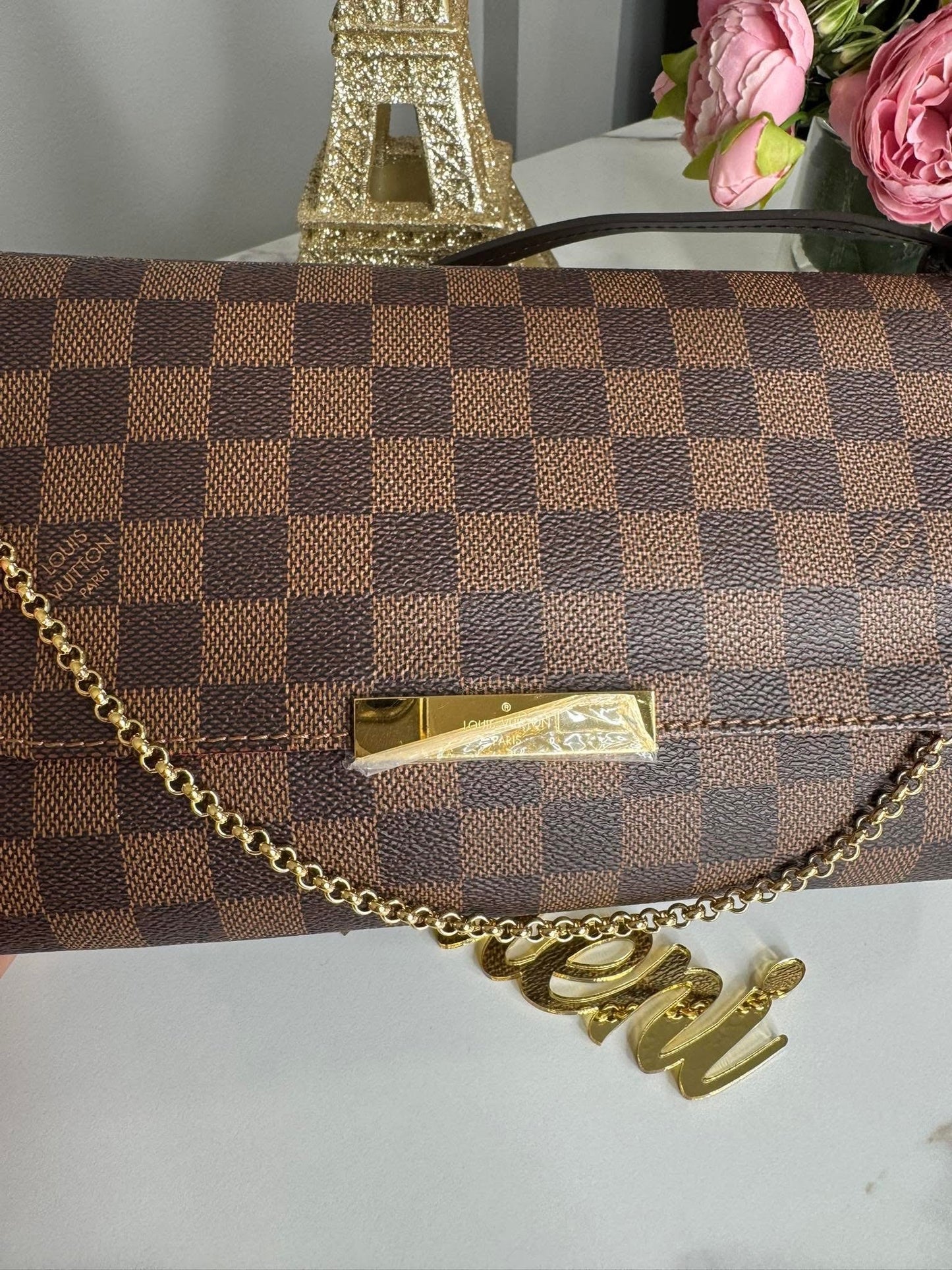 Louis Vuitton Favorita MM