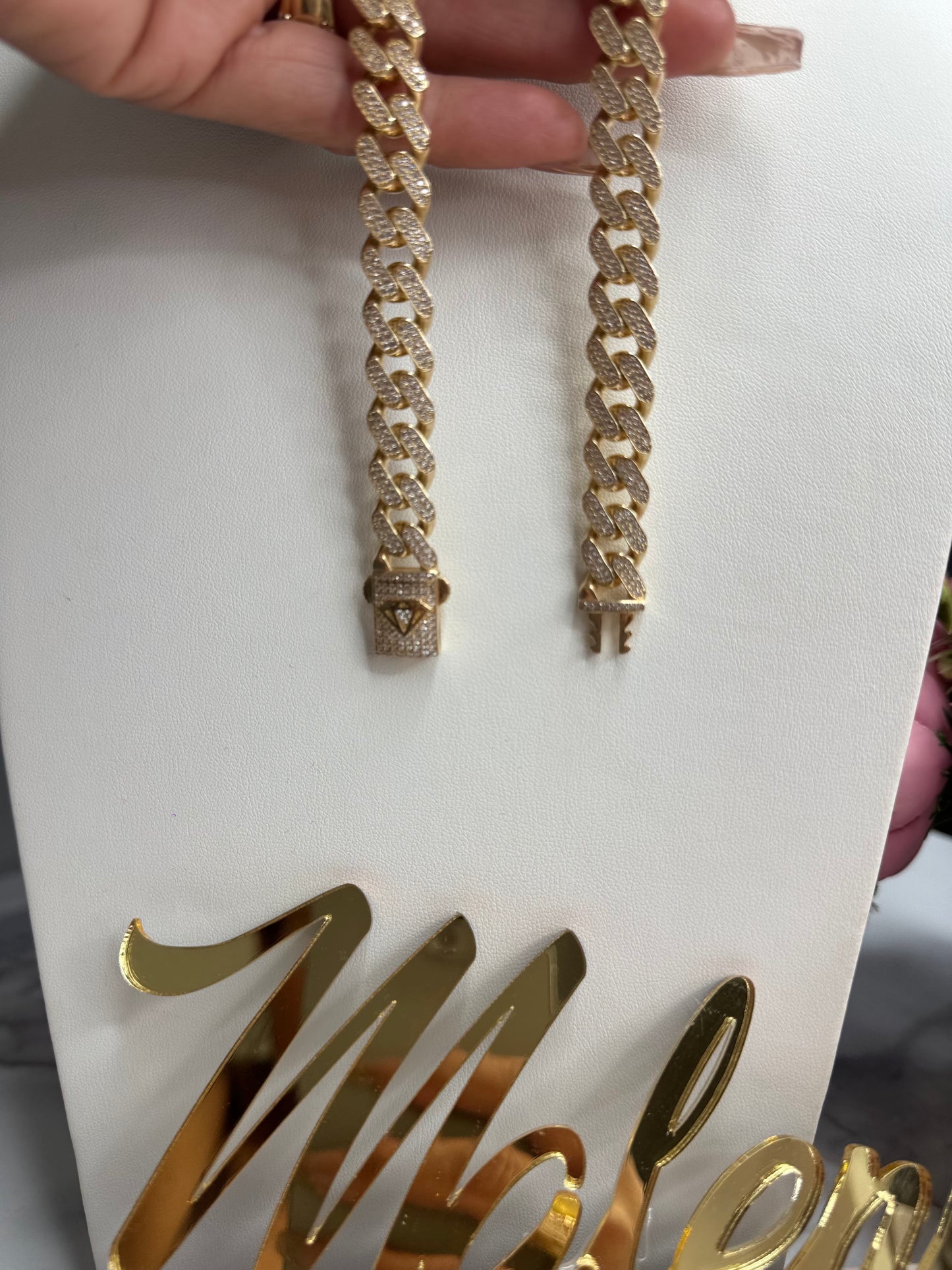 14K Monaco Cuban 26”