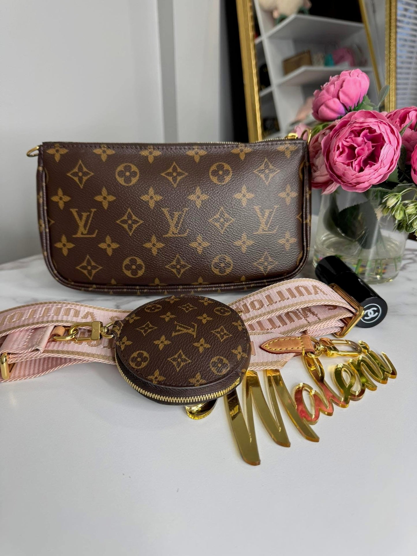 Louis Vuitton Multi Pochette Accessoires