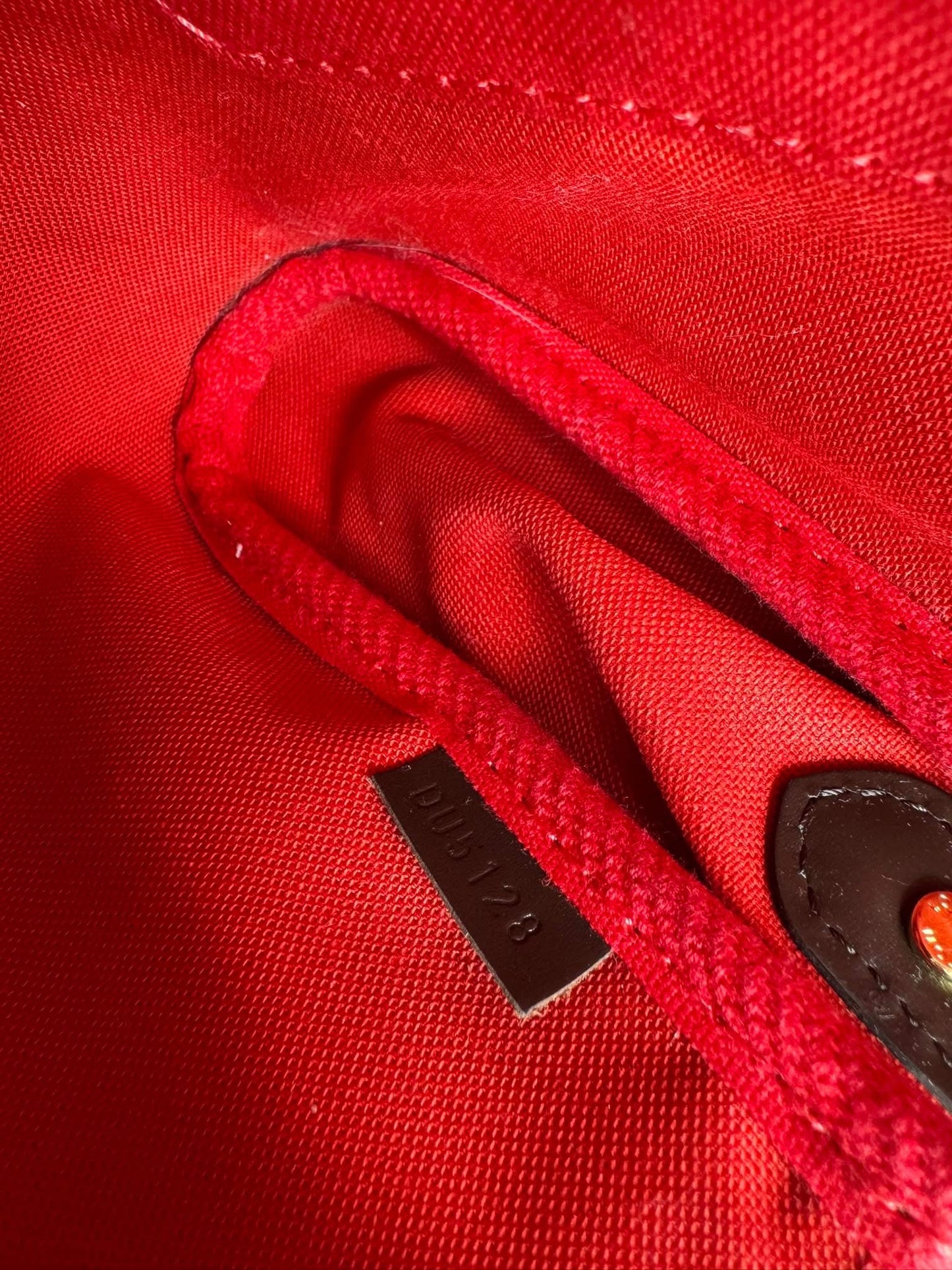 Louis Vuitton Favorita MM