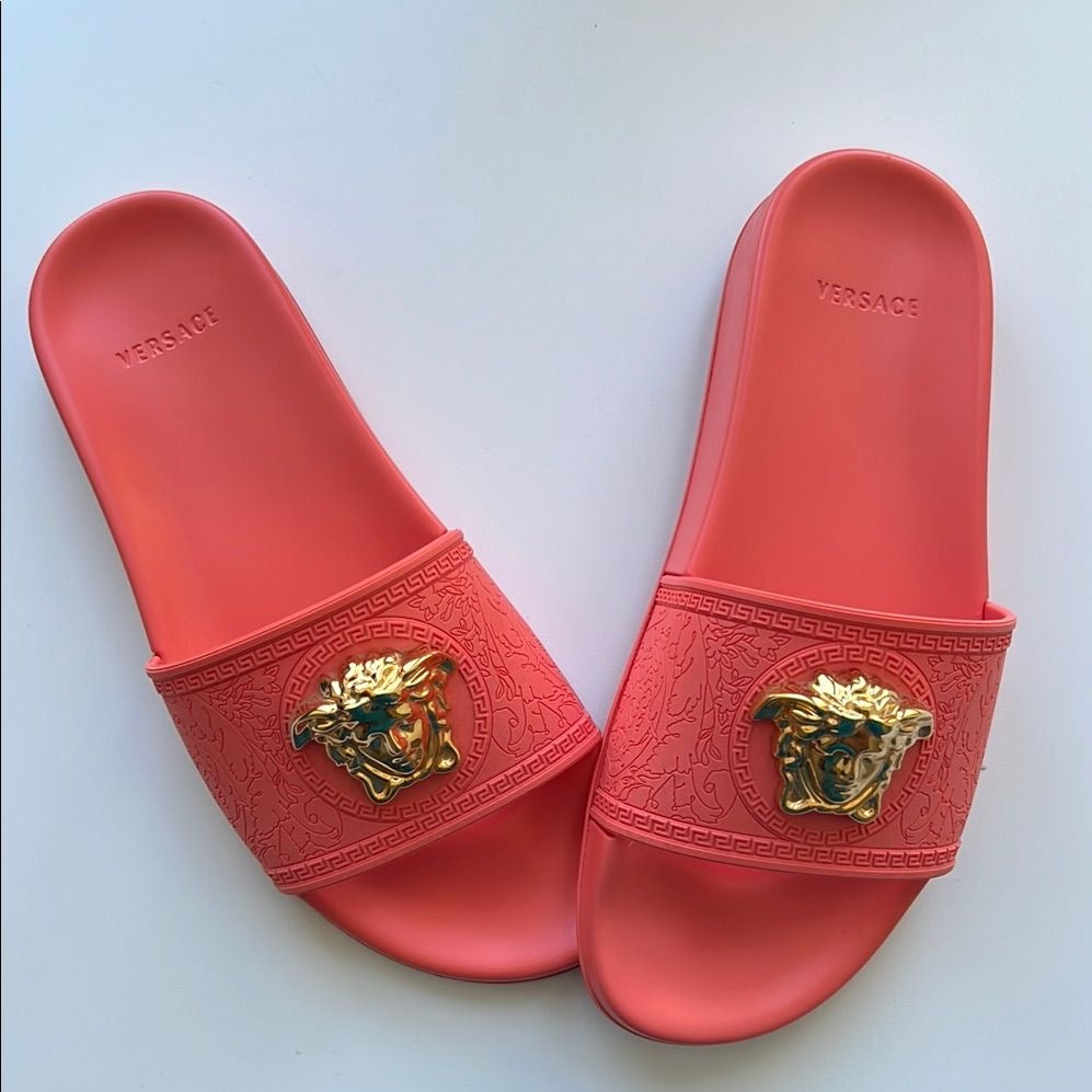 Medusa Slides